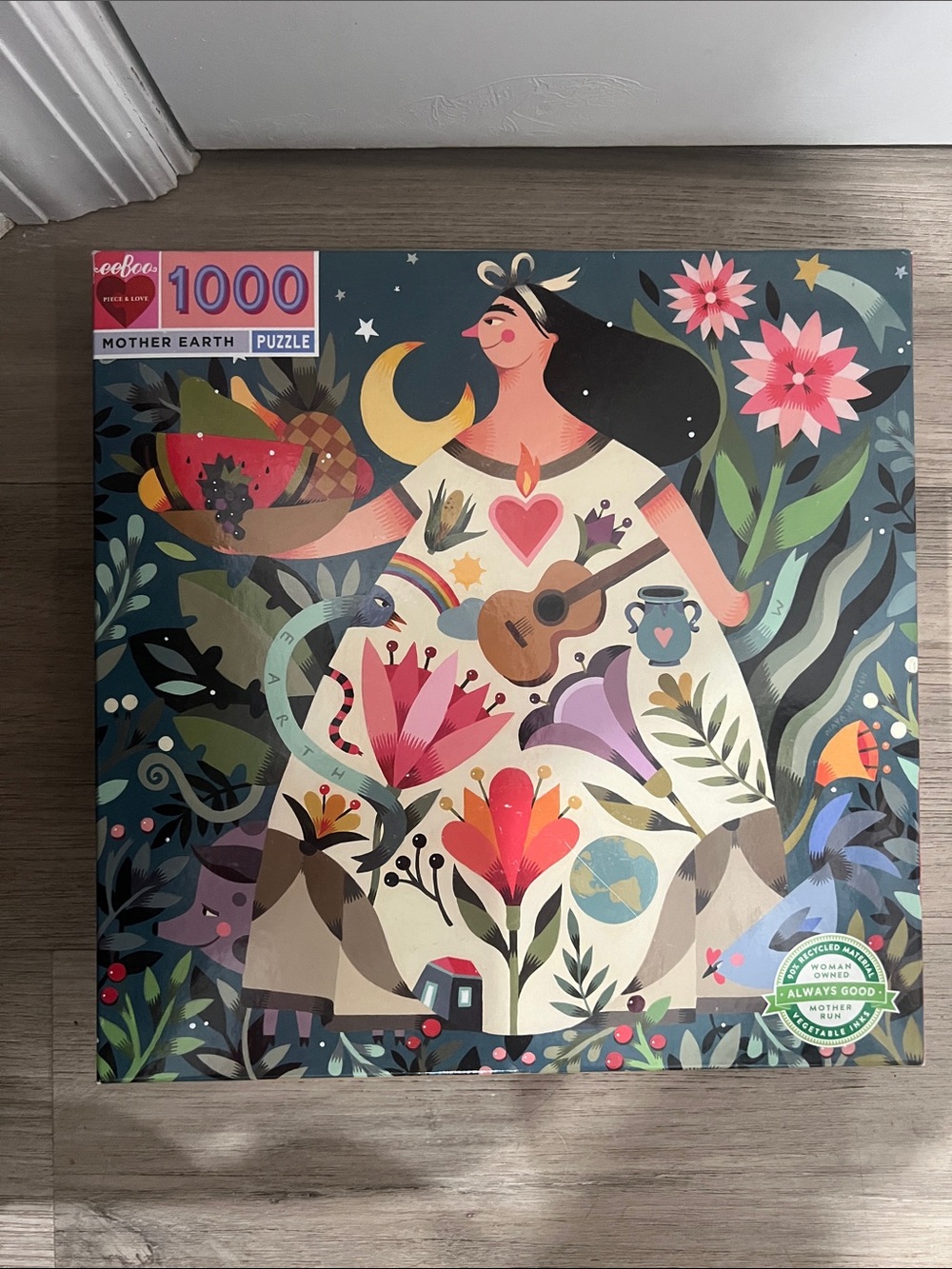 Mother‎ Earth 1000-Piece Illustrated Jigsaw NWT